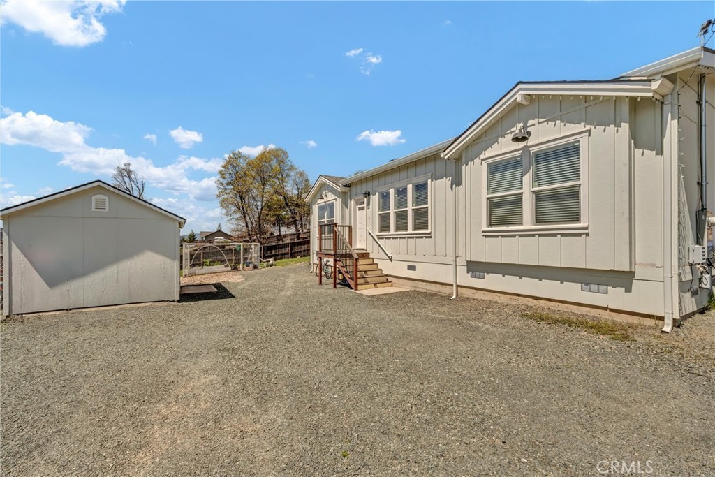 9447 Angelly Property Photo 3