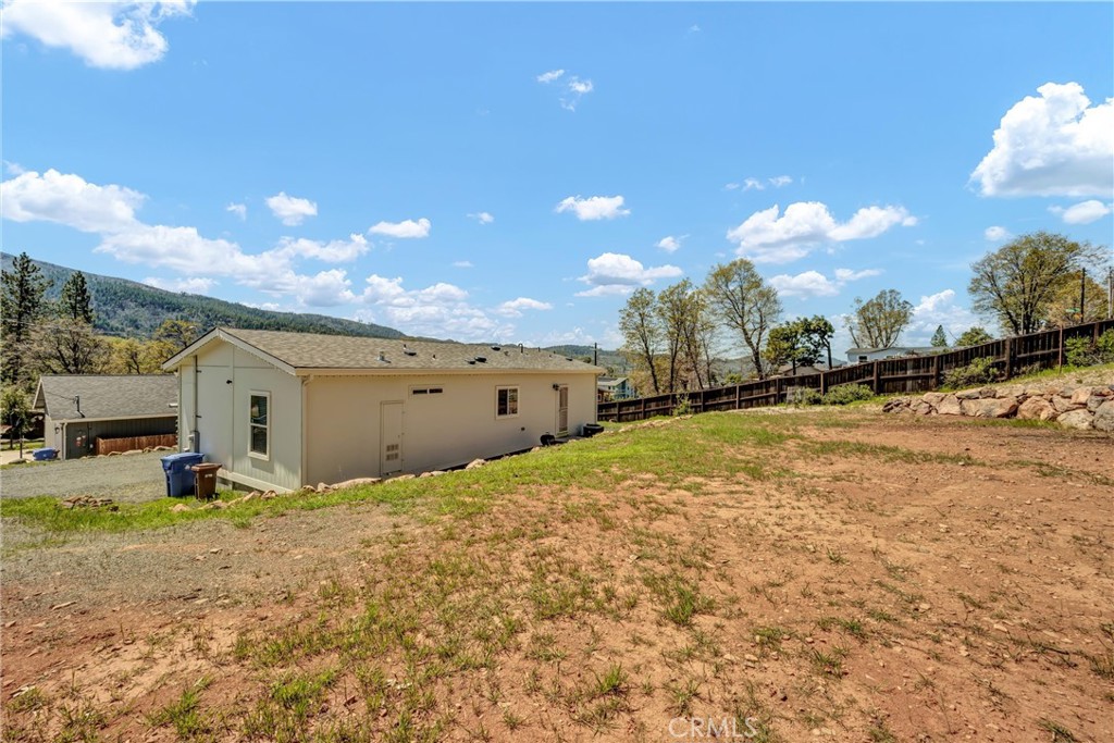 9447 Angelly Property Photo 17