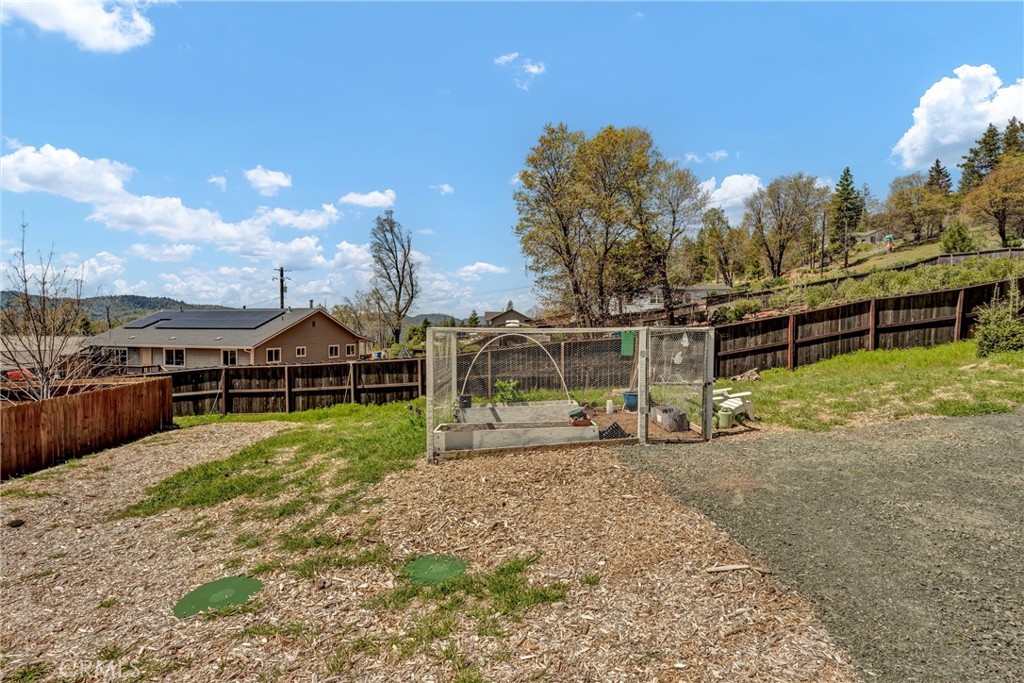 9447 Angelly Property Photo 18