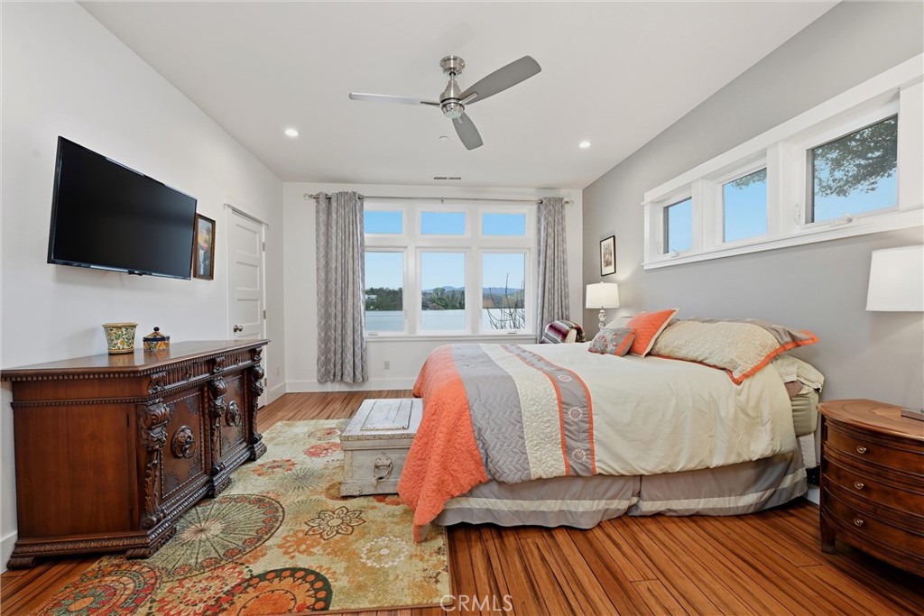 18793 N Shore Property Photo 30