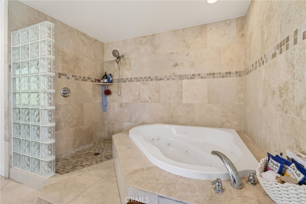 17437 Greenridge Property Photo 9