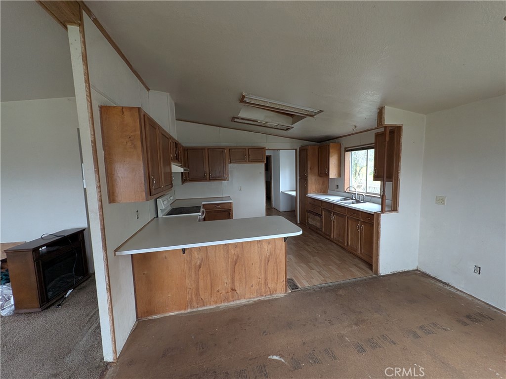 4367 Lakeview Terrace Property Photo 6