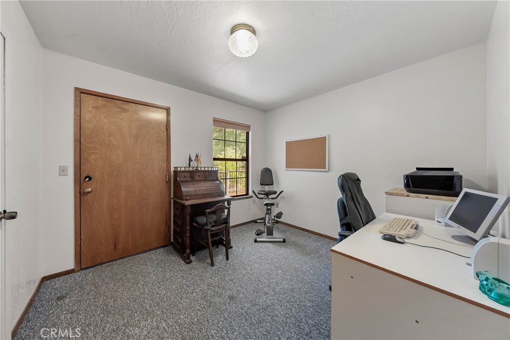 9591 Lassen Drive Property Photo 32