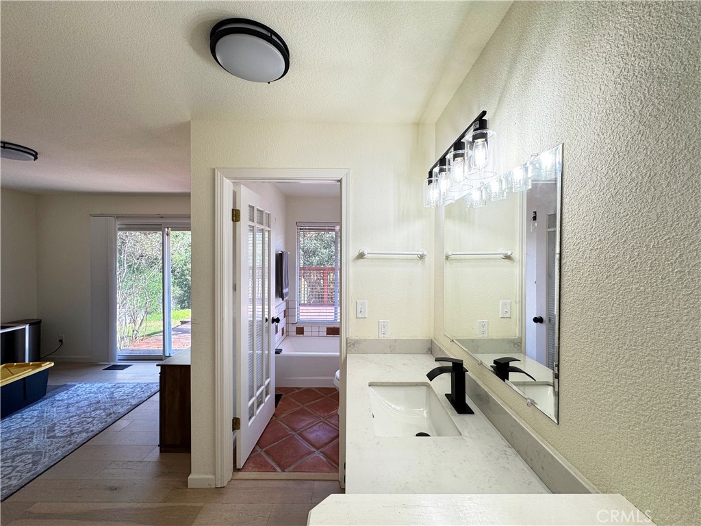 14605 Tomki Rd Property Photo 17