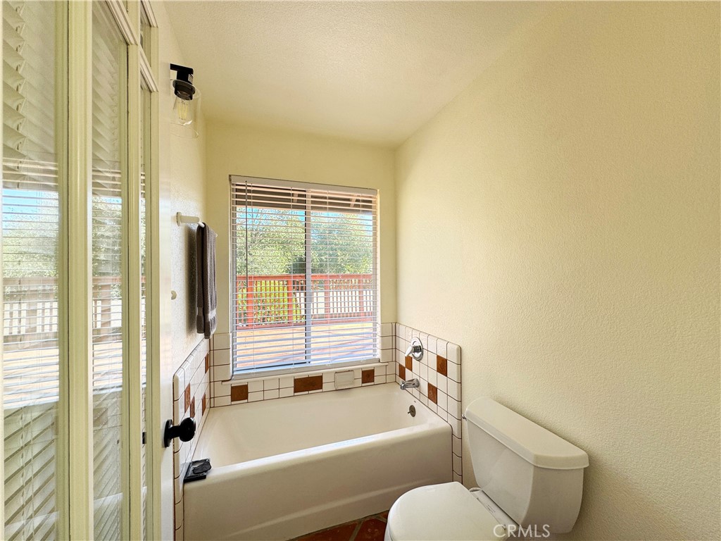 14605 Tomki Rd Property Photo 18