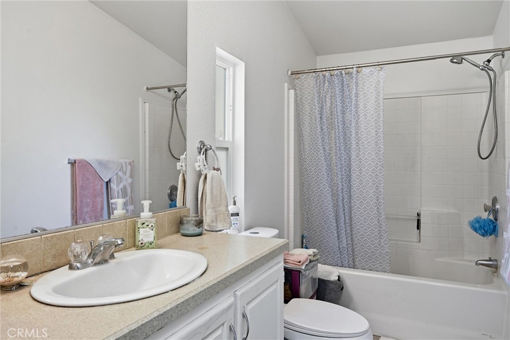 15560 20th Avenue Property Photo 10