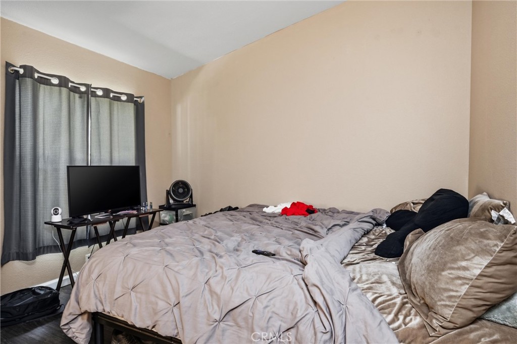 15560 20th Avenue Property Photo 14