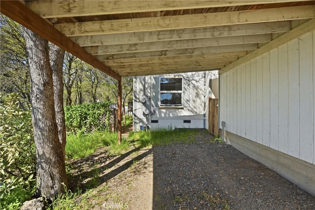 15560 20th Avenue Property Photo 24