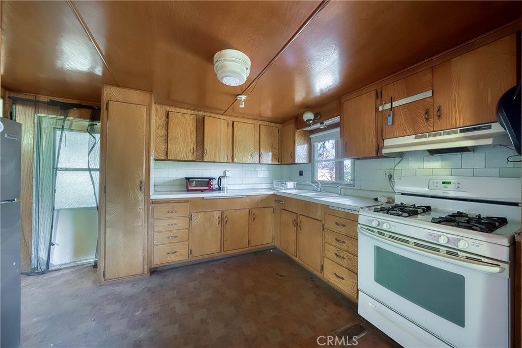 23059 Jerusalem Grade Property Photo 4