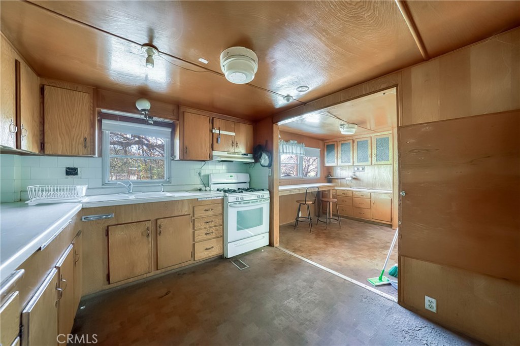 23059 Jerusalem Grade Property Photo 5