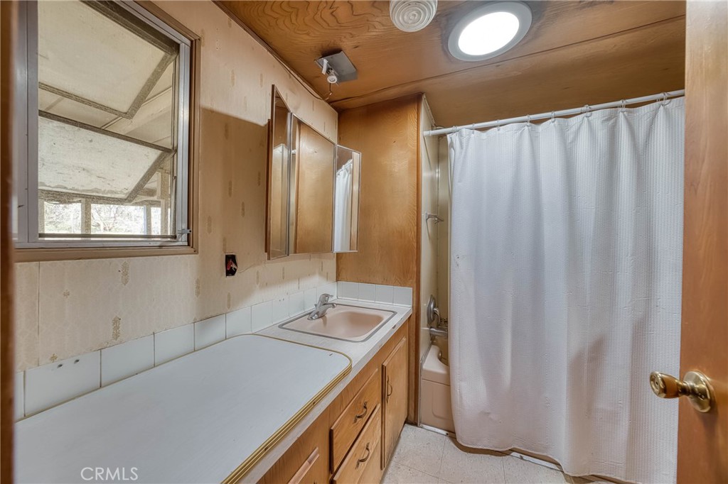 23059 Jerusalem Grade Property Photo 9