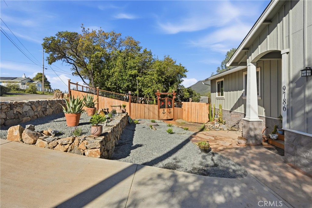 9786 Pinon Way Property Photo 28