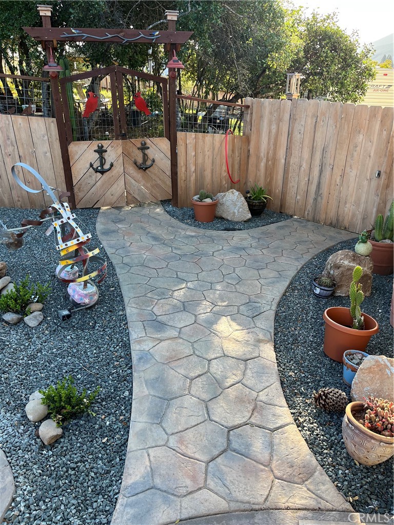 9786 Pinon Way Property Photo 30