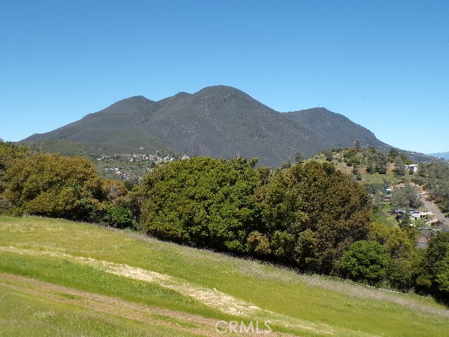 10450 Sunset Ridge Drive Property Photo 3