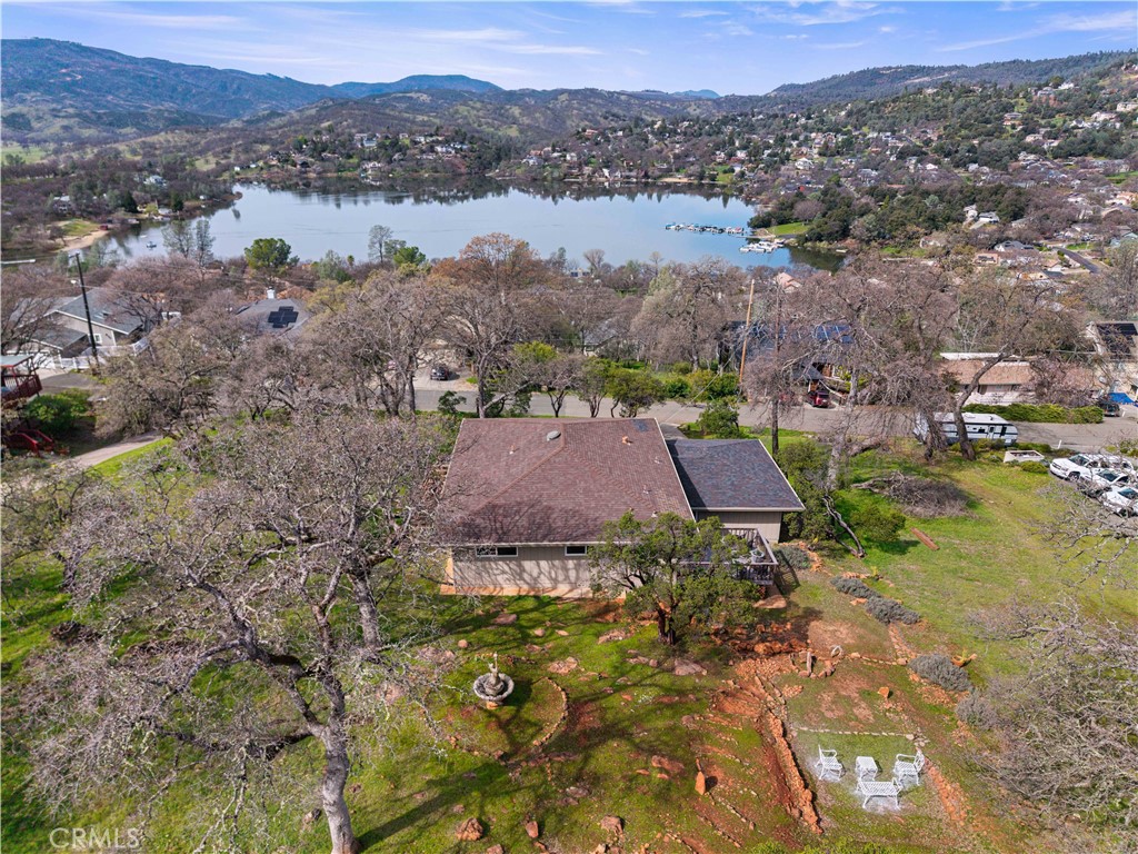 17444 Meadow View Drive Property Photo 32