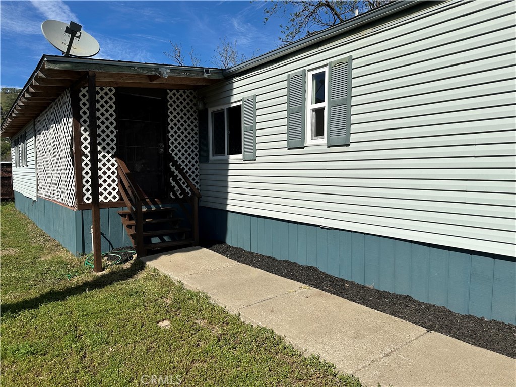 12880 4th Property Photo 2
