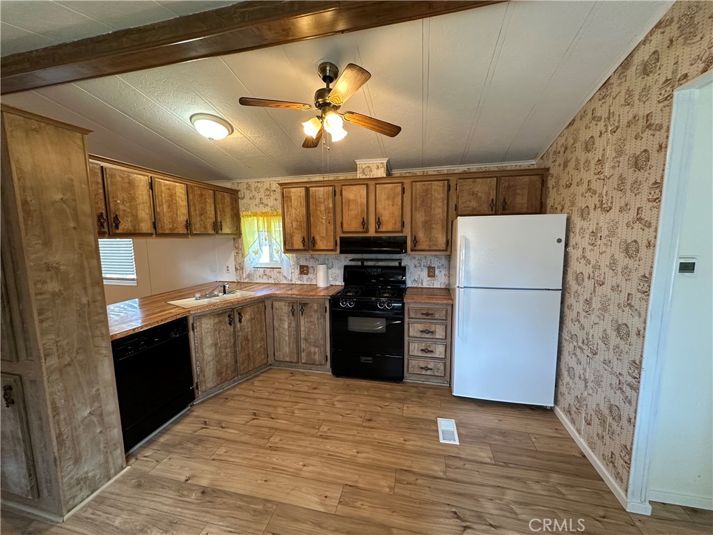 12880 4th Property Photo 5