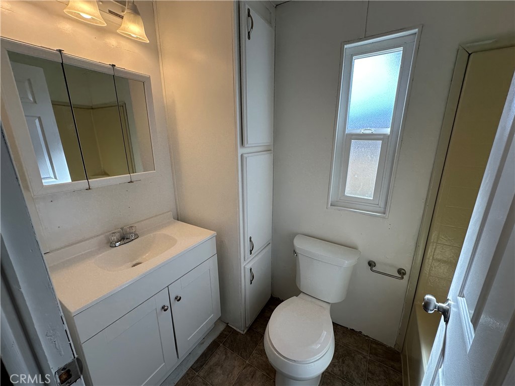 12880 4th Property Photo 8