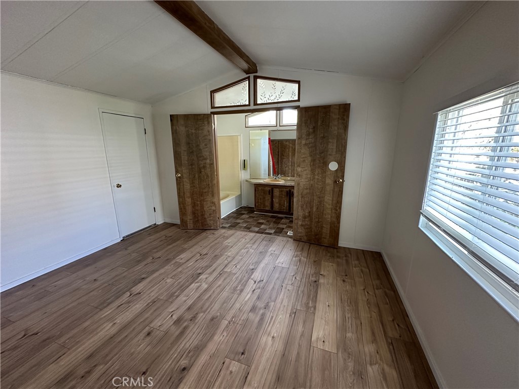 12880 4th Property Photo 11