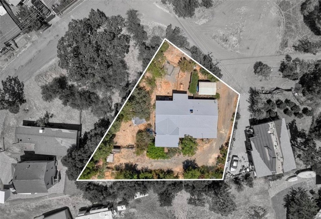 4369 Lakeview Terrace Property Photo 20