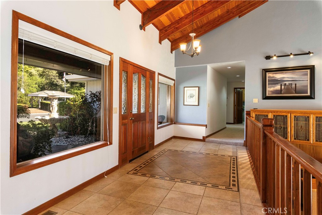 8581 Paradise Valley Boulevard Property Photo 5