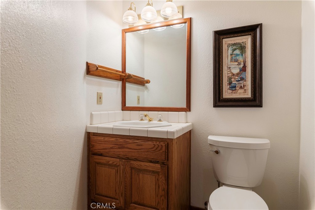 8581 Paradise Valley Boulevard Property Photo 7