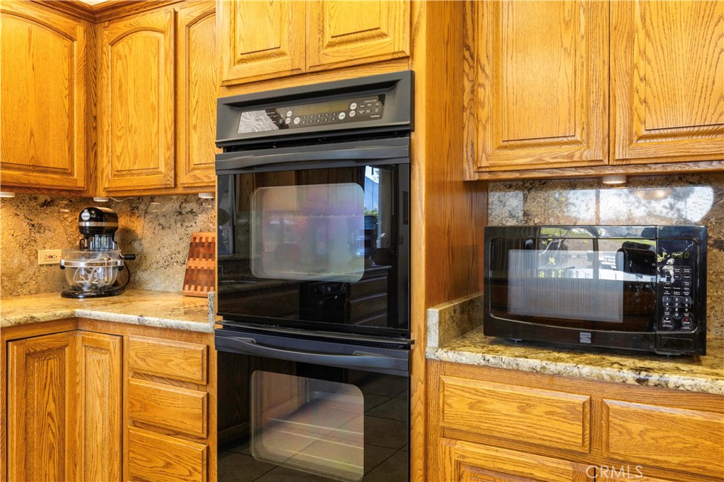 8581 Paradise Valley Boulevard Property Photo 20