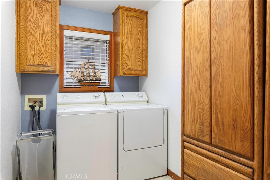 8581 Paradise Valley Boulevard Property Photo 32