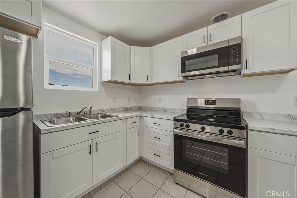 3426 4th Street Property Photo 14