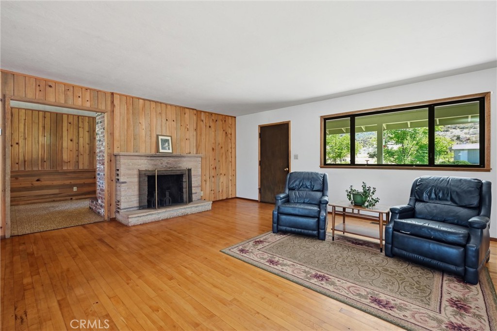 8155 Sulphur Creek Rd Property Photo 6