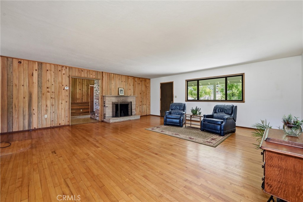 8155 Sulphur Creek Rd Property Photo 7