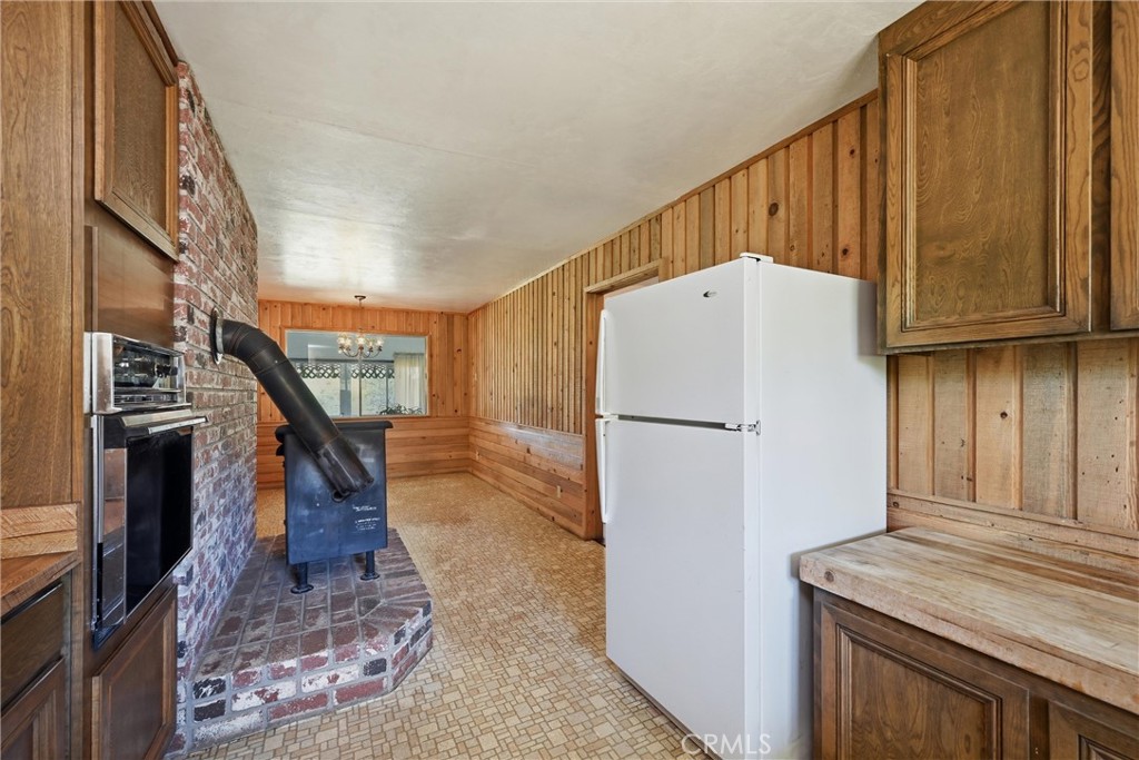 8155 Sulphur Creek Rd Property Photo 11