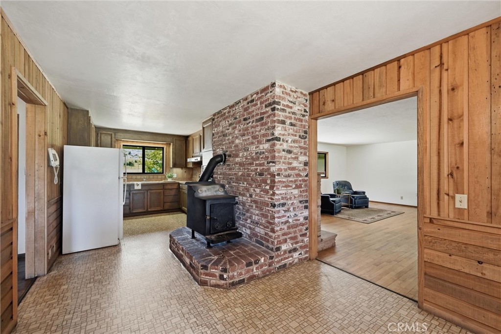 8155 Sulphur Creek Rd Property Photo 12