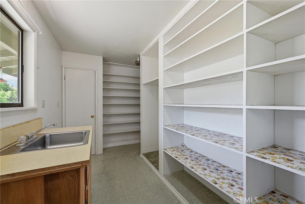 8155 Sulphur Creek Rd Property Photo 24