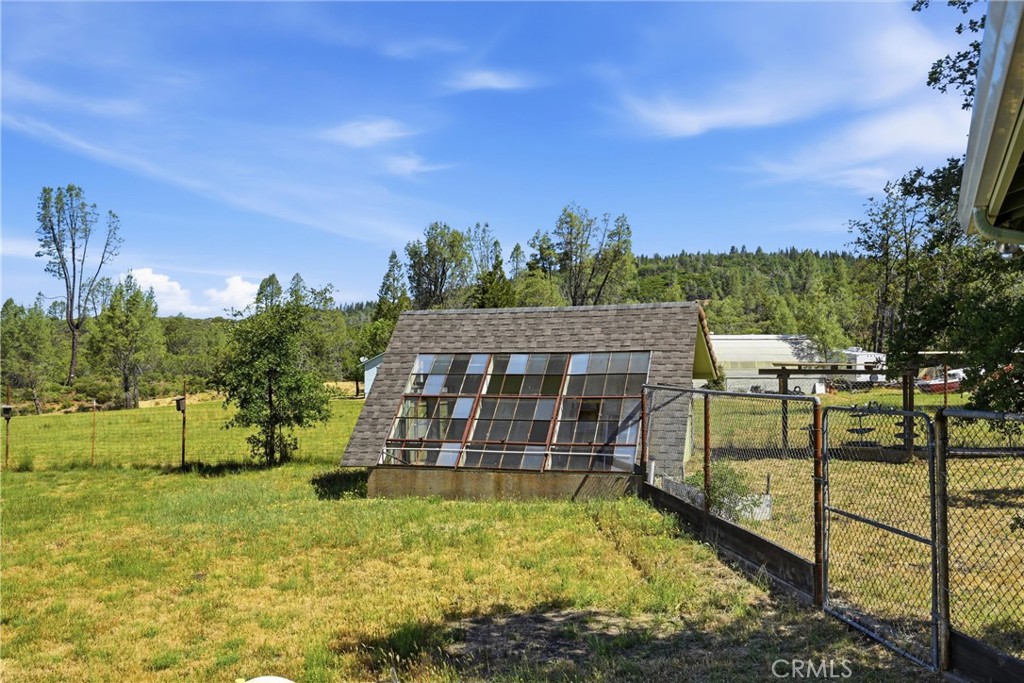 8155 Sulphur Creek Rd Property Photo 31