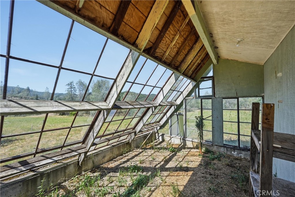 8155 Sulphur Creek Rd Property Photo 32