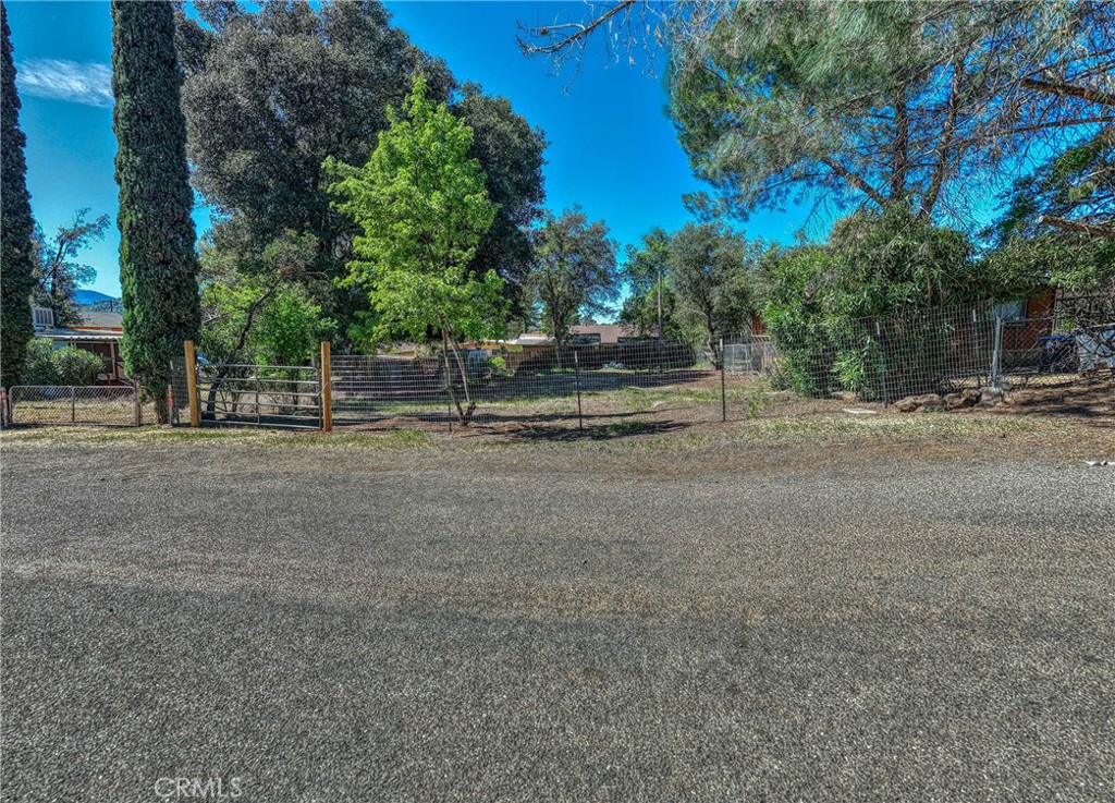 4219 Sunset Property Photo 3