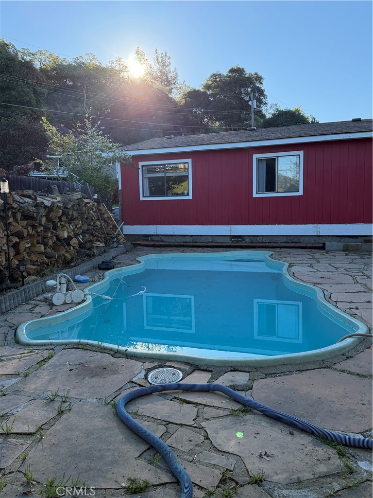 4047 Foothill Property Photo 13