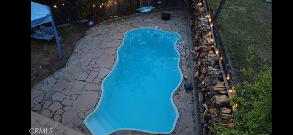 4047 Foothill Property Photo 18