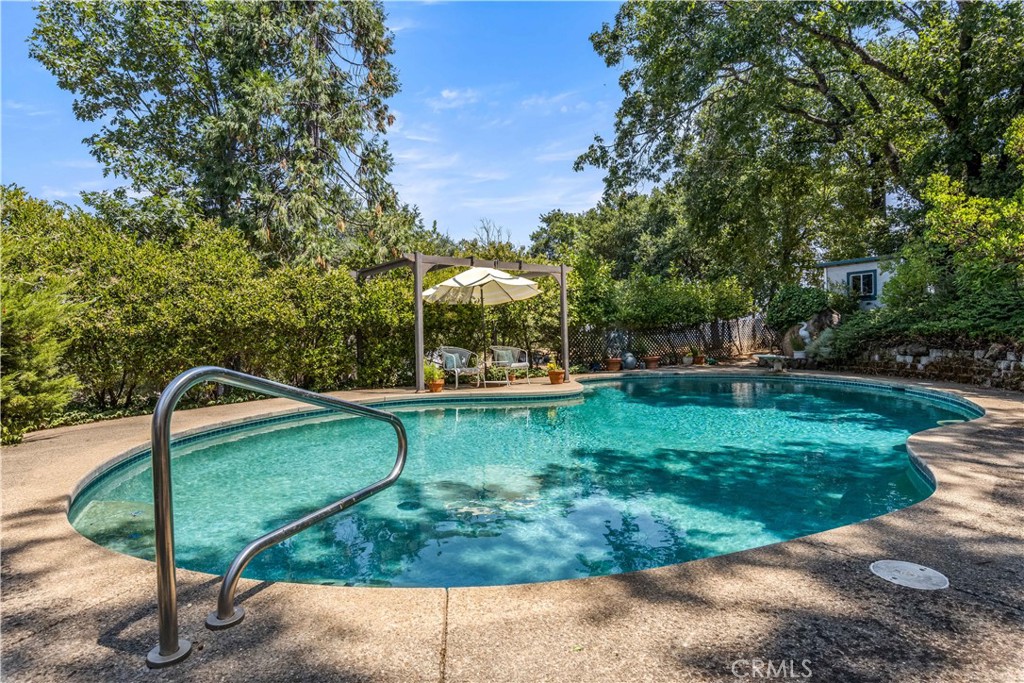 1940 Westlake Drive Property Photo 49