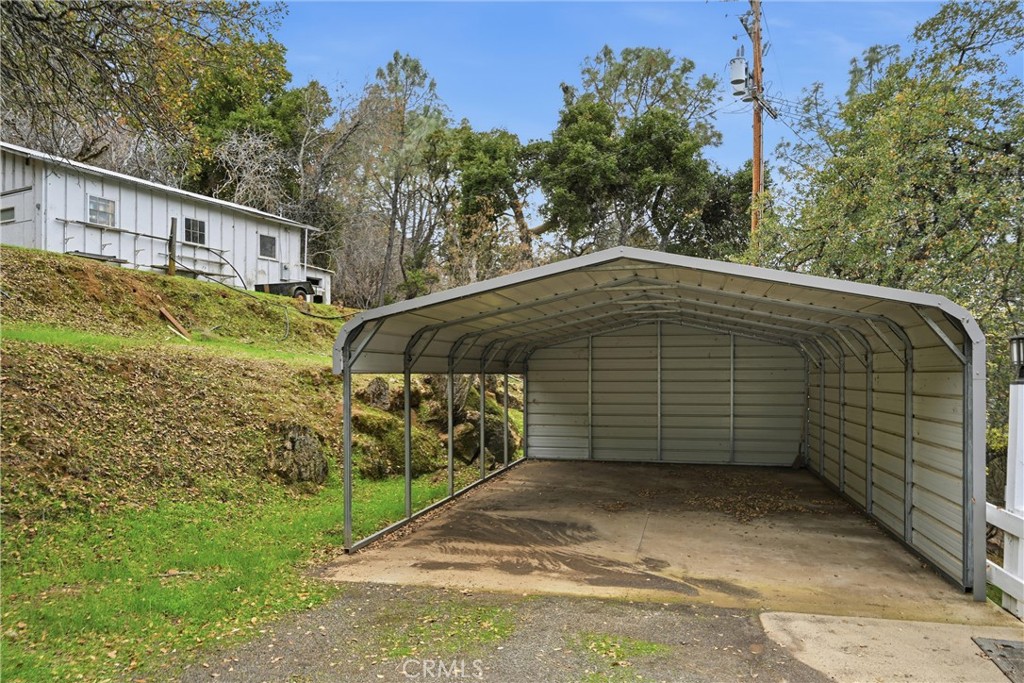 13674 Anderson Property Photo 7