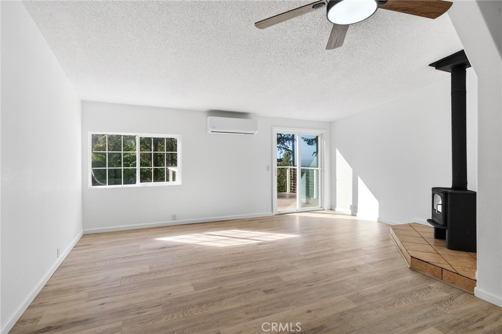 40421 Mountain View Road Property Photo 4