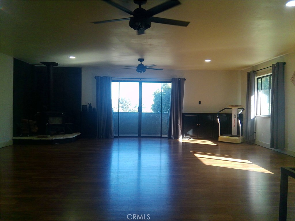 6537 Forestview Dr Property Photo 5