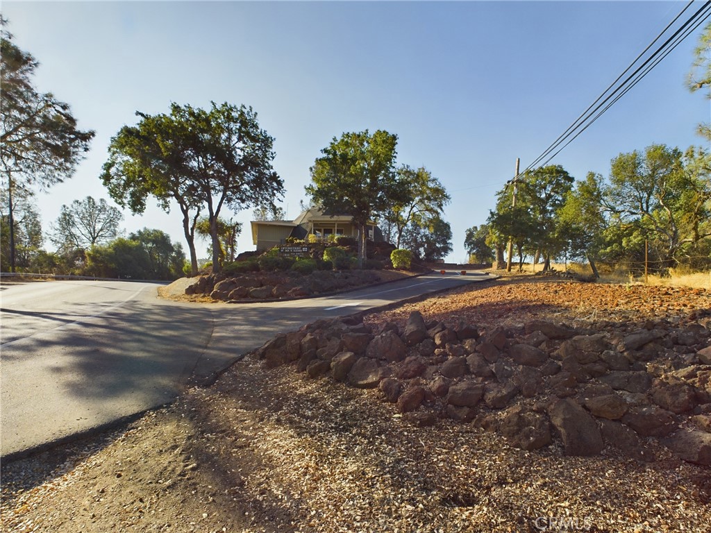 3610 Old Highway 53 Property Photo 4