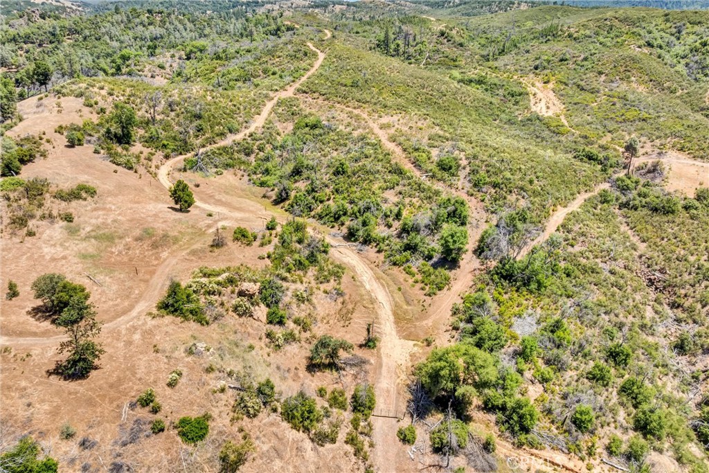 10525 Wagner Property Photo 5