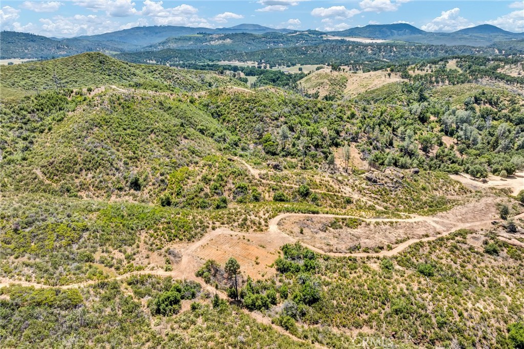 10525 Wagner Property Photo 8