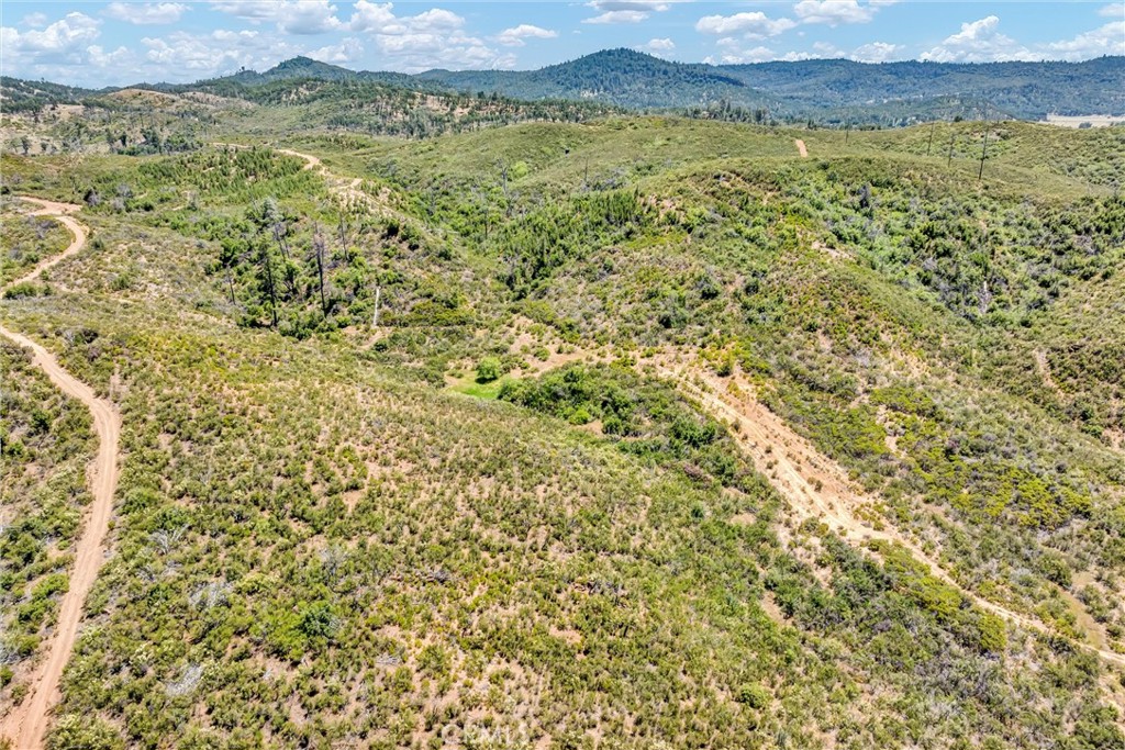 10525 Wagner Property Photo 9
