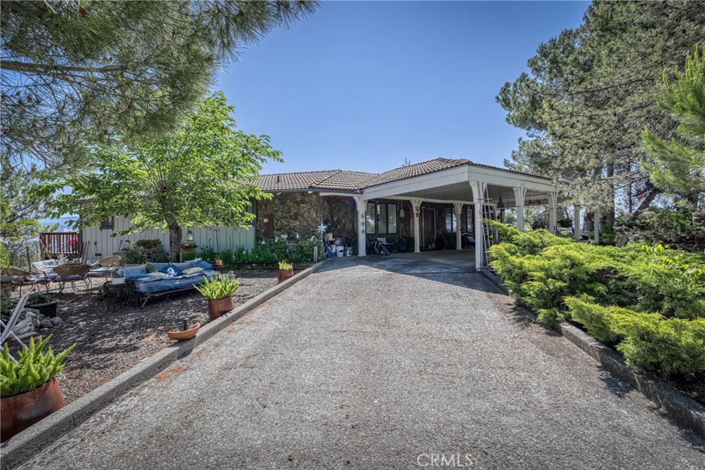 460 Lake Vista Drive Property Photo 6