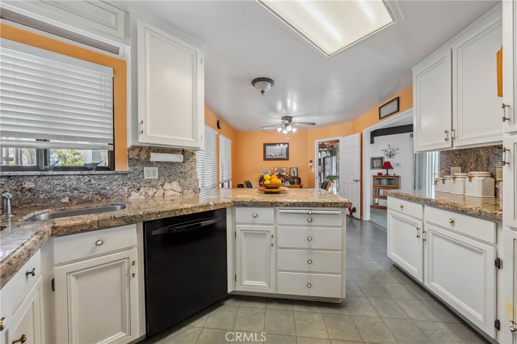 460 Lake Vista Drive Property Photo 45