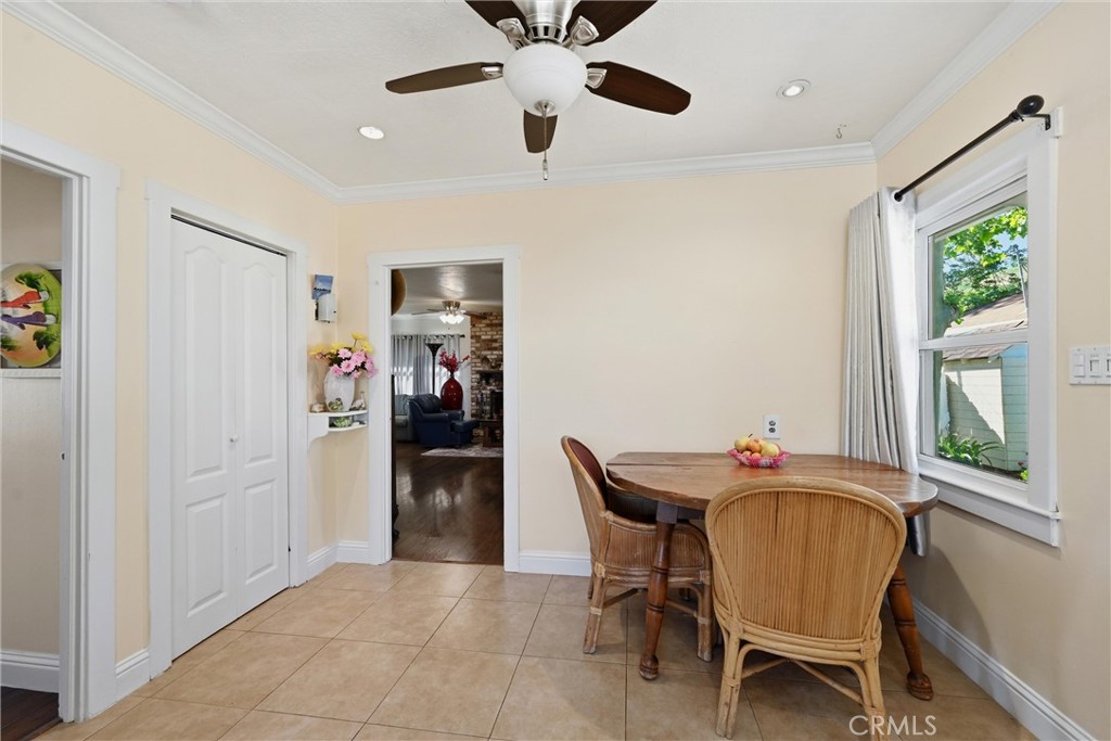 3440 Beach Property Photo 11